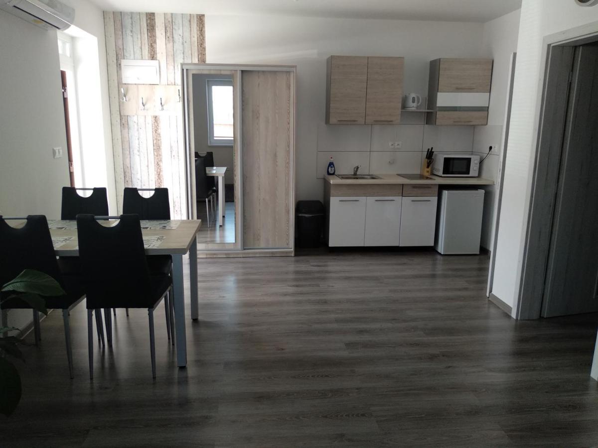 Villa Cuba Veľký Meder 외부 사진