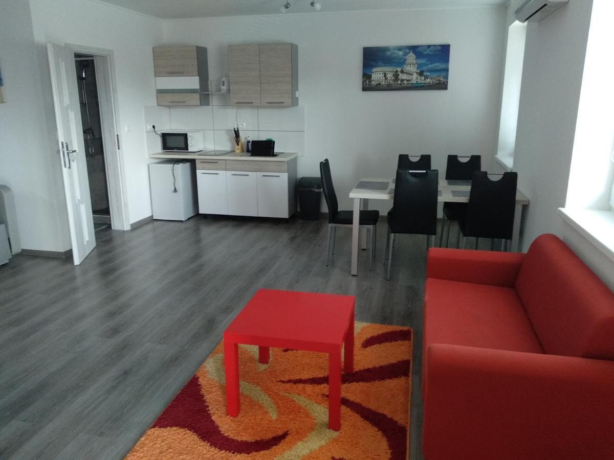 Villa Cuba Veľký Meder 외부 사진