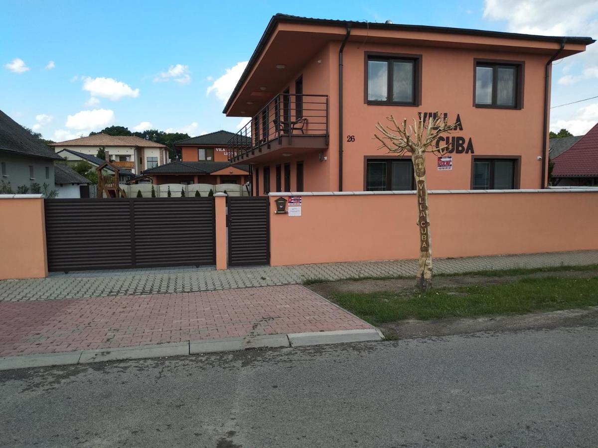 Villa Cuba Veľký Meder 외부 사진